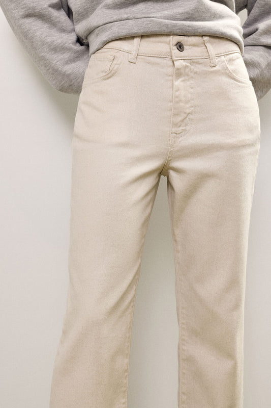Pantaloni slim fit a cinque tasche vita media