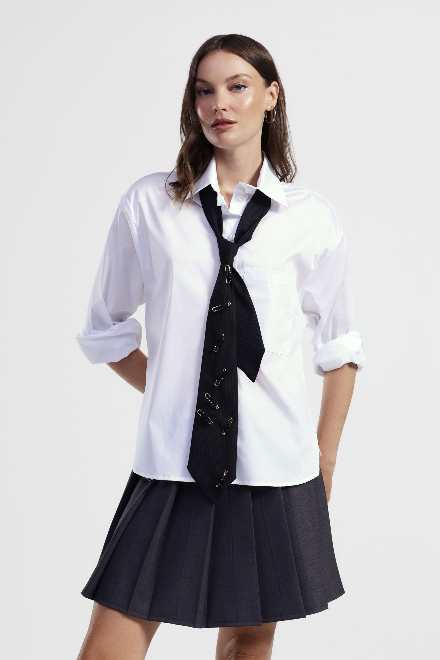 Camicia regular fit con cravatta