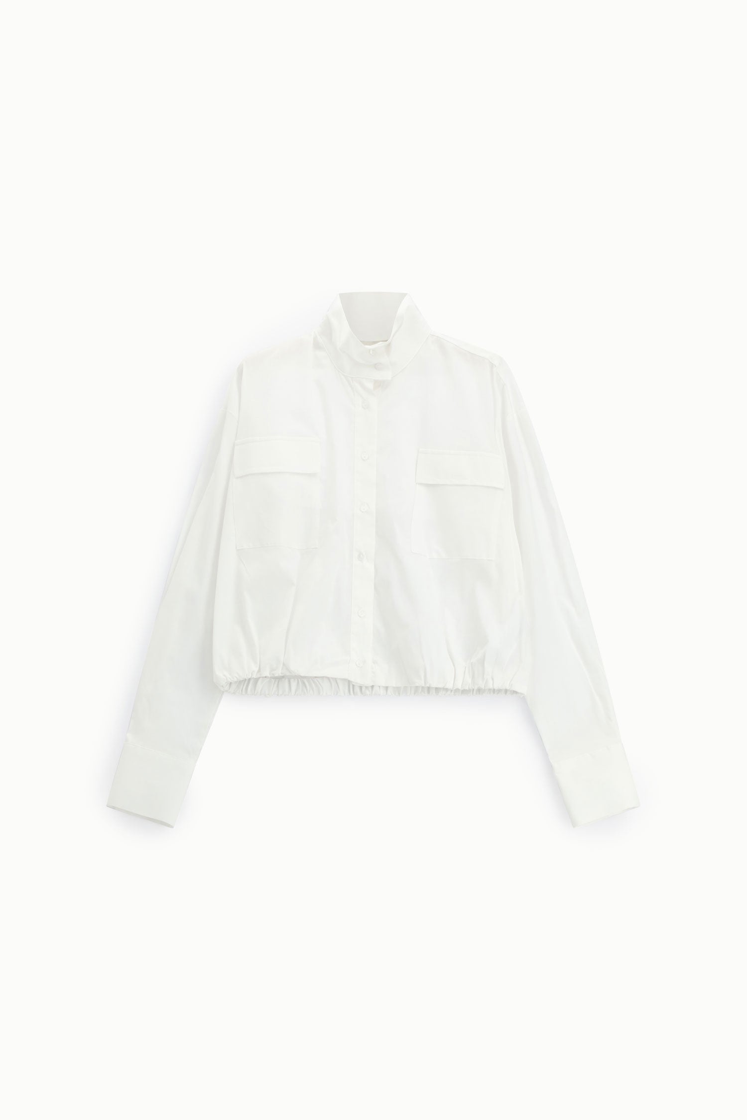 Shirt cropped con collo coreano e tasche