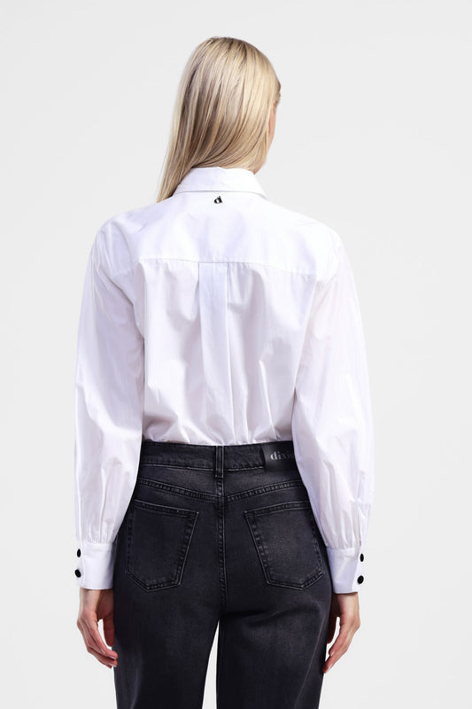 Camicia con colletto classico e fiocchi