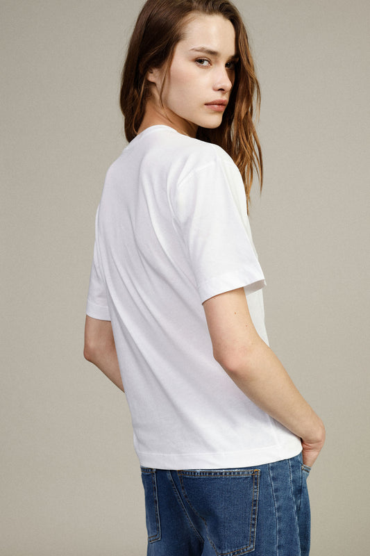 T-shirt stampa cuori con maniche corte