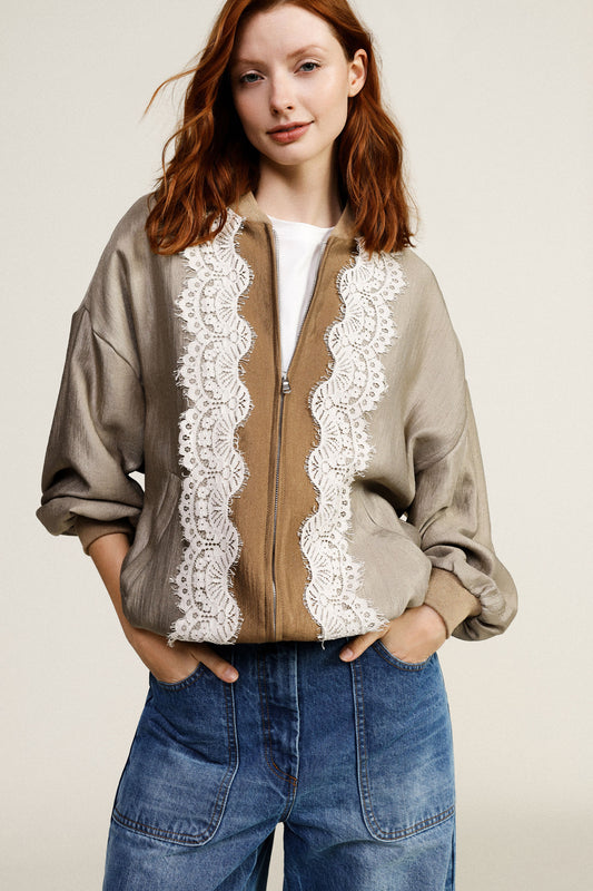 Bomber con zip dettagli pizzo frontali