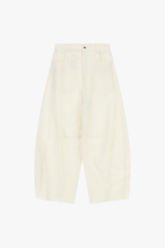 Pantaloni palazzo fit ampio con fondo taglio vivo