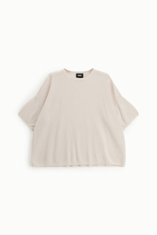 Maglia corta ampia con maniche corte