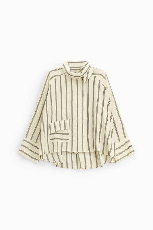 Camicia a righe con tasca applicata e collo alto
