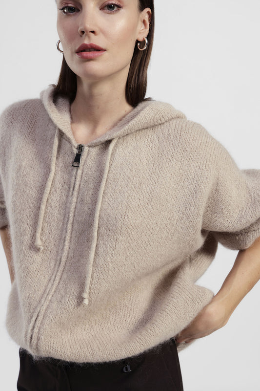 Cardigan oversize con cappuccio e zip frontale