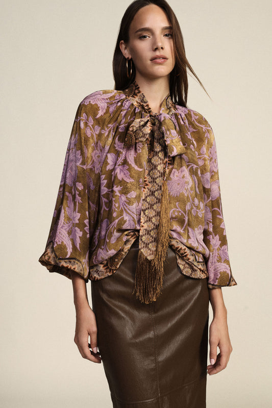 Blusa stampa floreale con fiocco e frange