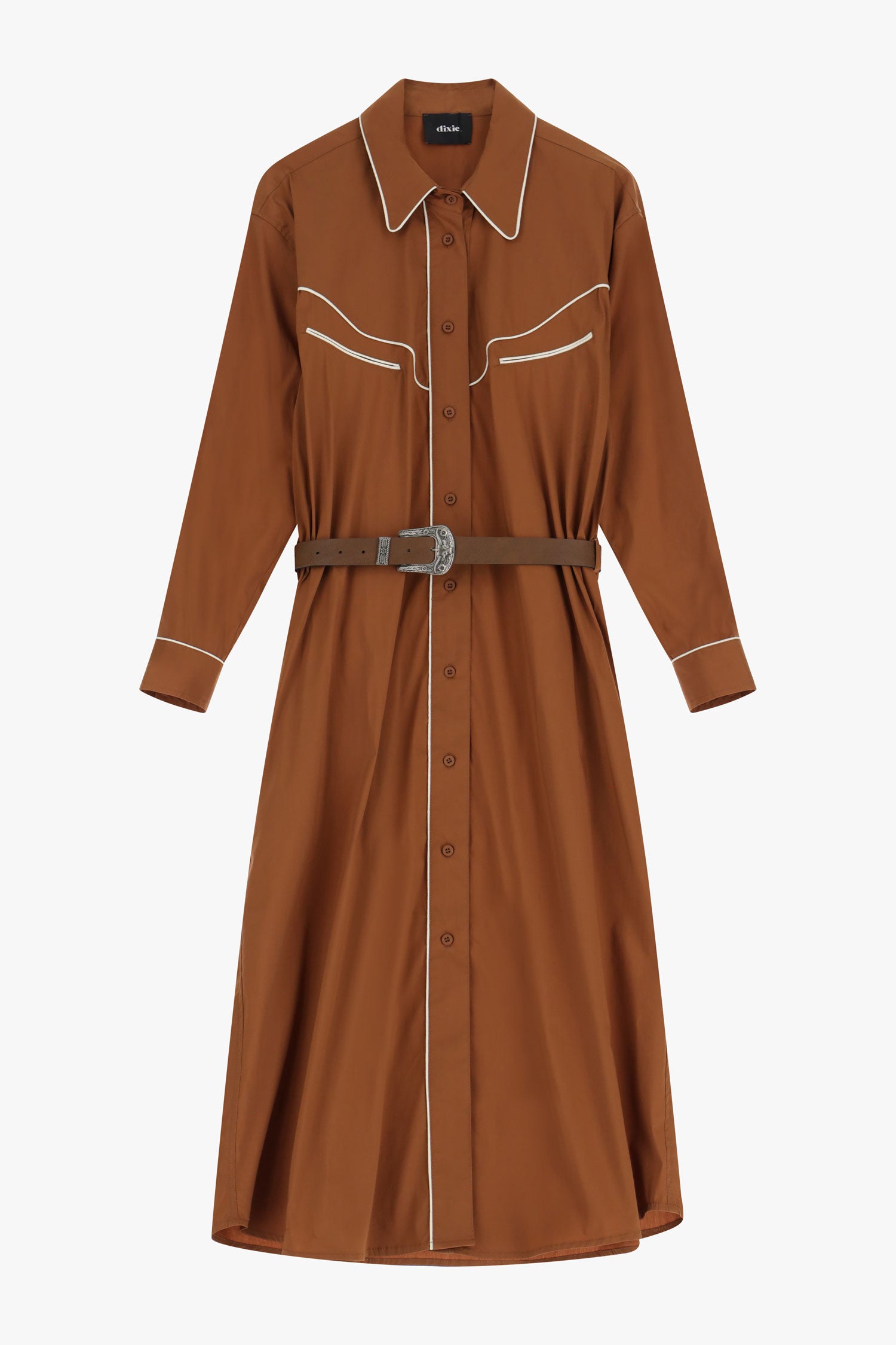 Abito con cintura e dettagli sartoriali