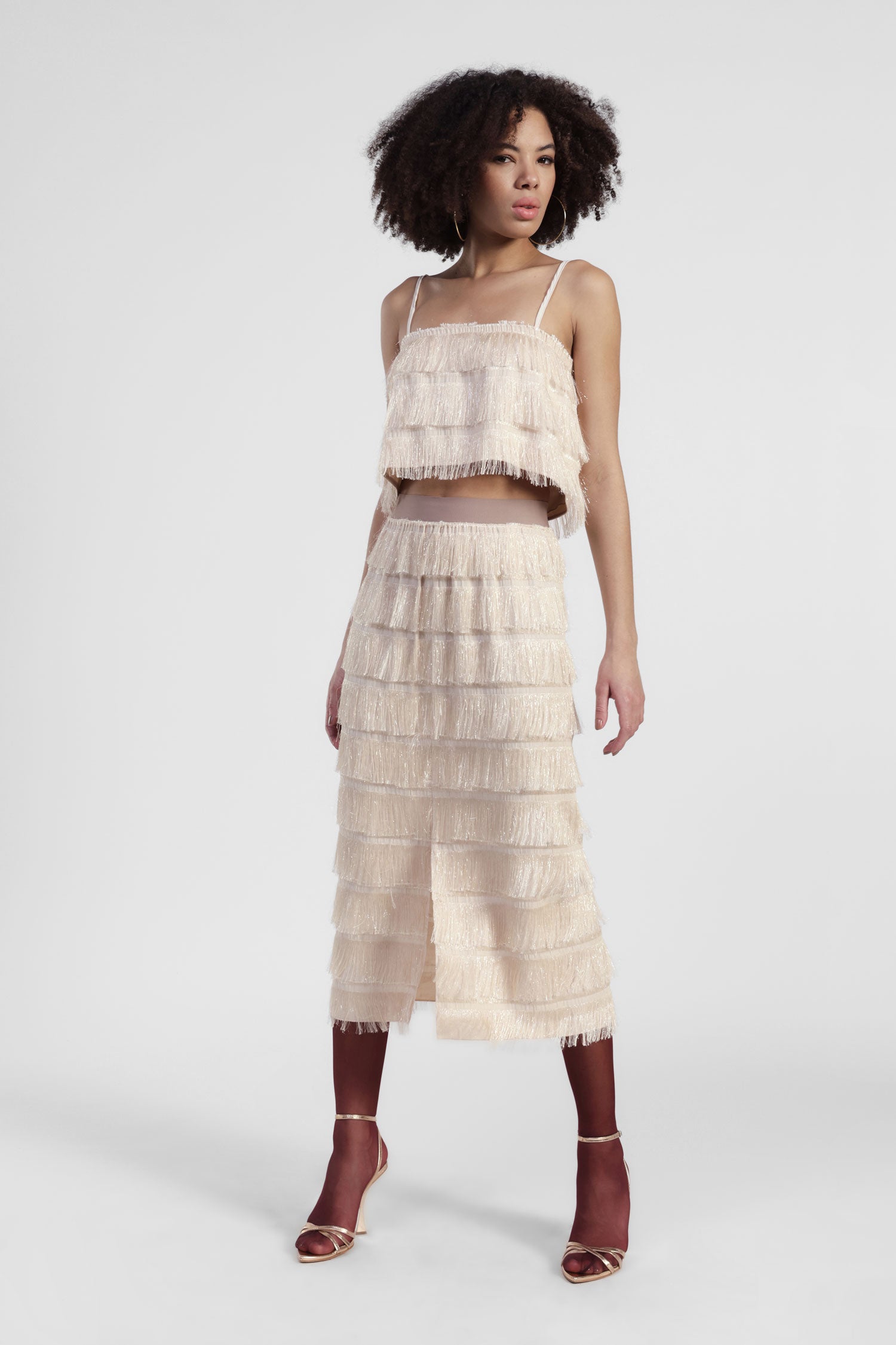 Gonna midi con frange e spacchetto frontale