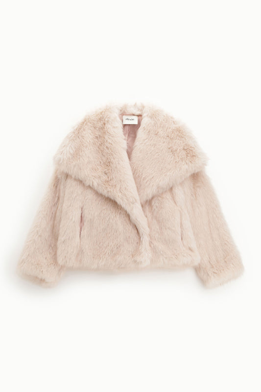 Eco-fur corta con maxi revers