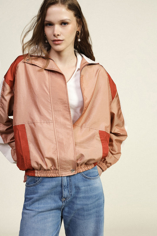 Bomber con zip e blocchi colore a contrasto