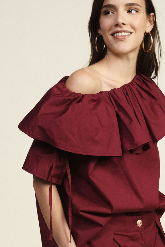 Camicia scollo bardot volant maniche 3/4