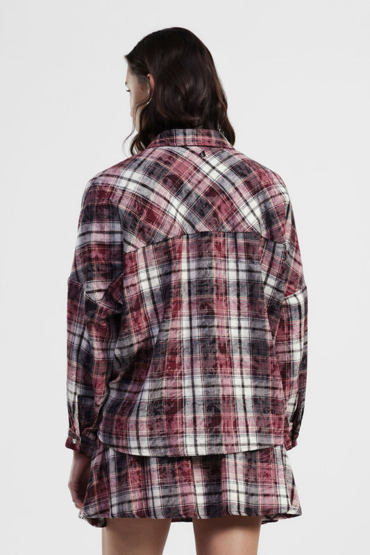 Camicia a quadri con tasche e nodo frontale