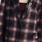 Blazer a quadri con spilla decorativa e tasche