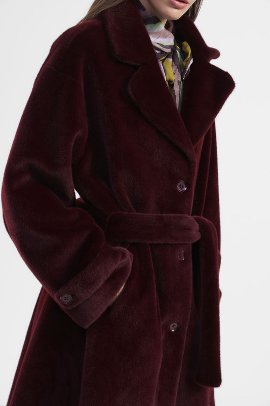 Cappotto lungo con bottoni e cintura