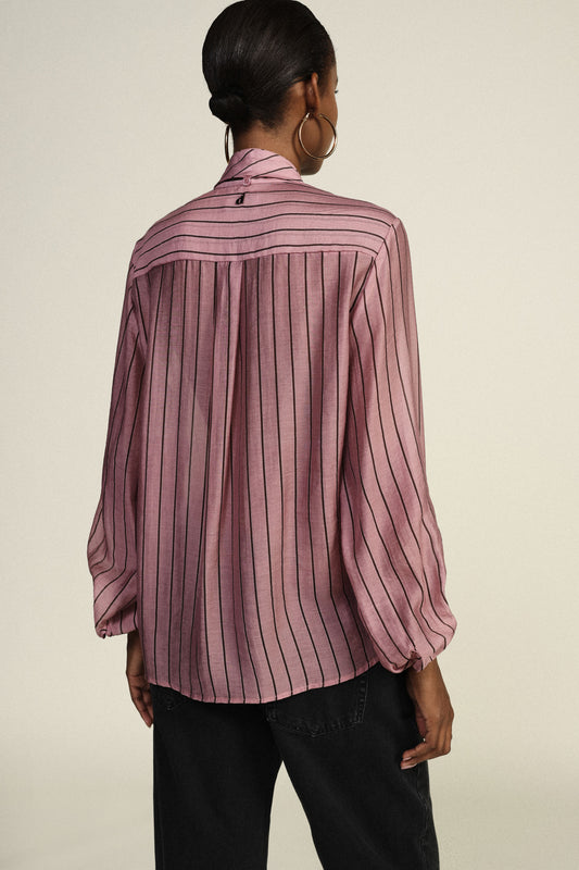 Camicia a righe con fiocco e maniche ampie