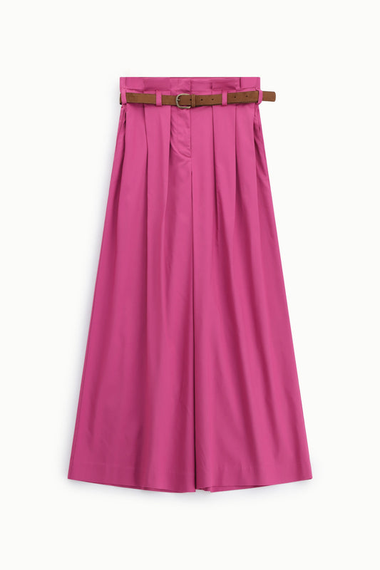 Pantaloni palazzo con pieghe e cintura