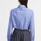 Camicia a righe con collo a punta