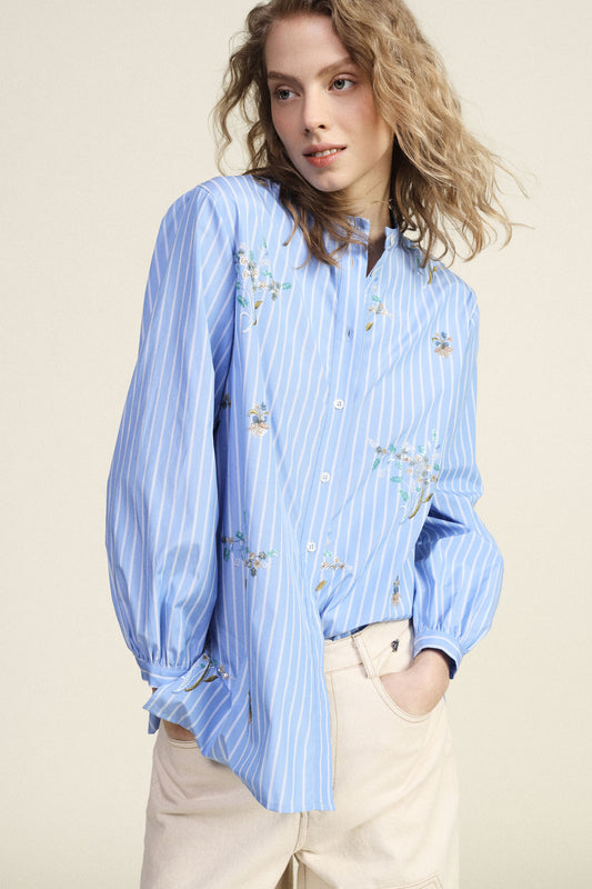 Camicia con maniche lunghe e collo alla coreana