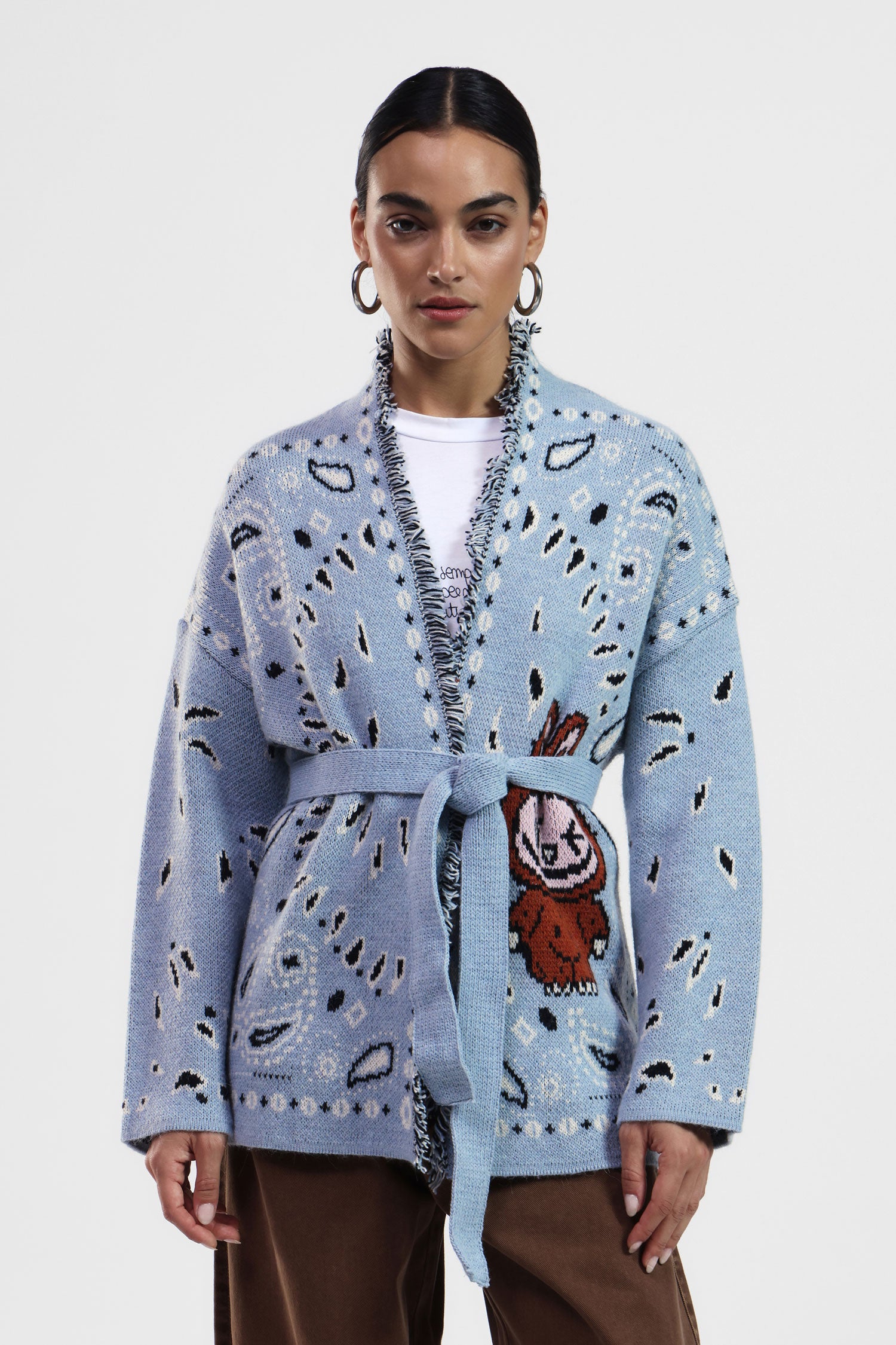 Cardigan con stampa vivace e cintura
