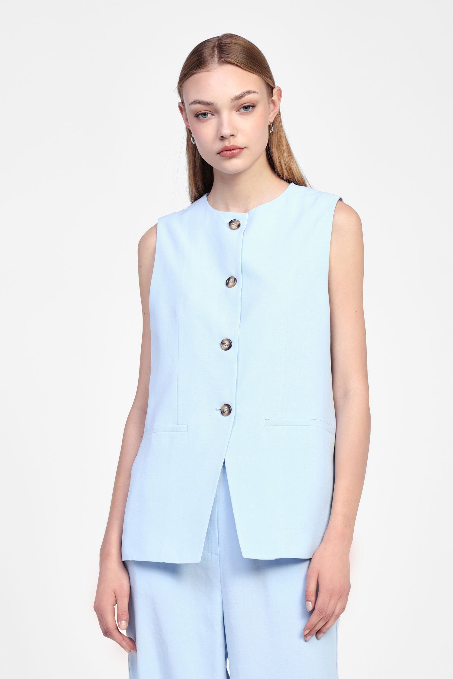 Gilet con abbottonatura e tasche