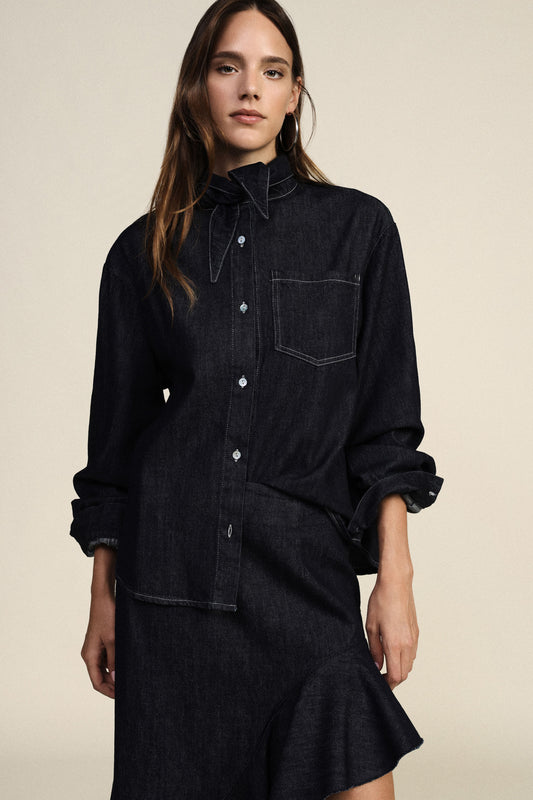 Camicia in denim con taschino e nodo al collo