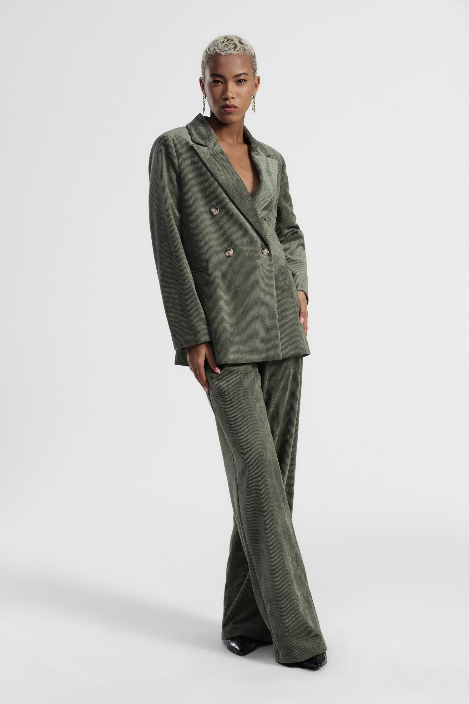 Pantaloni gamba dritta velluto a coste