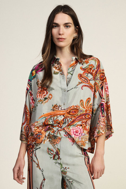 Camicia con stampa floreale e ampia vestibilità