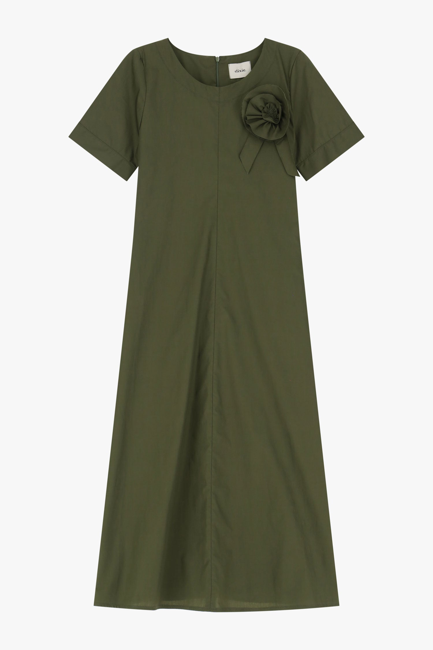 Abito con fiore applicato