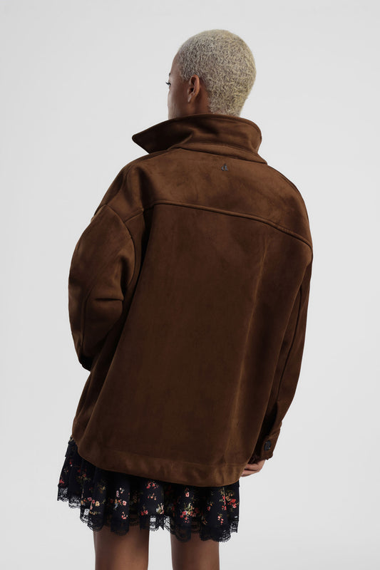 Cappotto corto con tasche e frange decorative