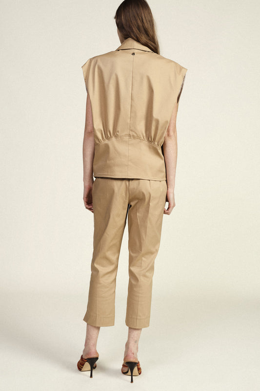 Pantaloni cropped tasche laterali taglio dritto