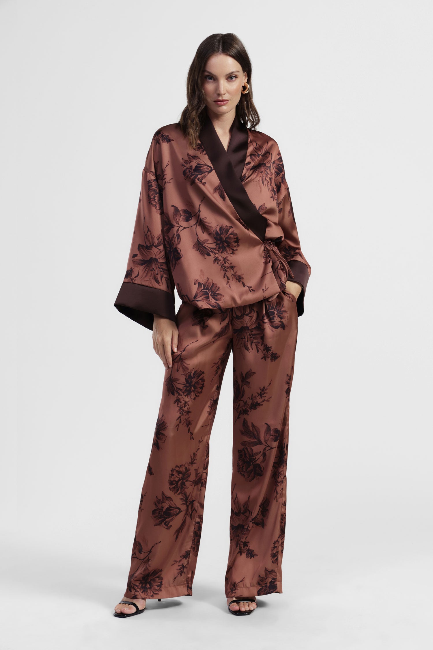 Pantaloni palazzo fantasia floreale vita alta