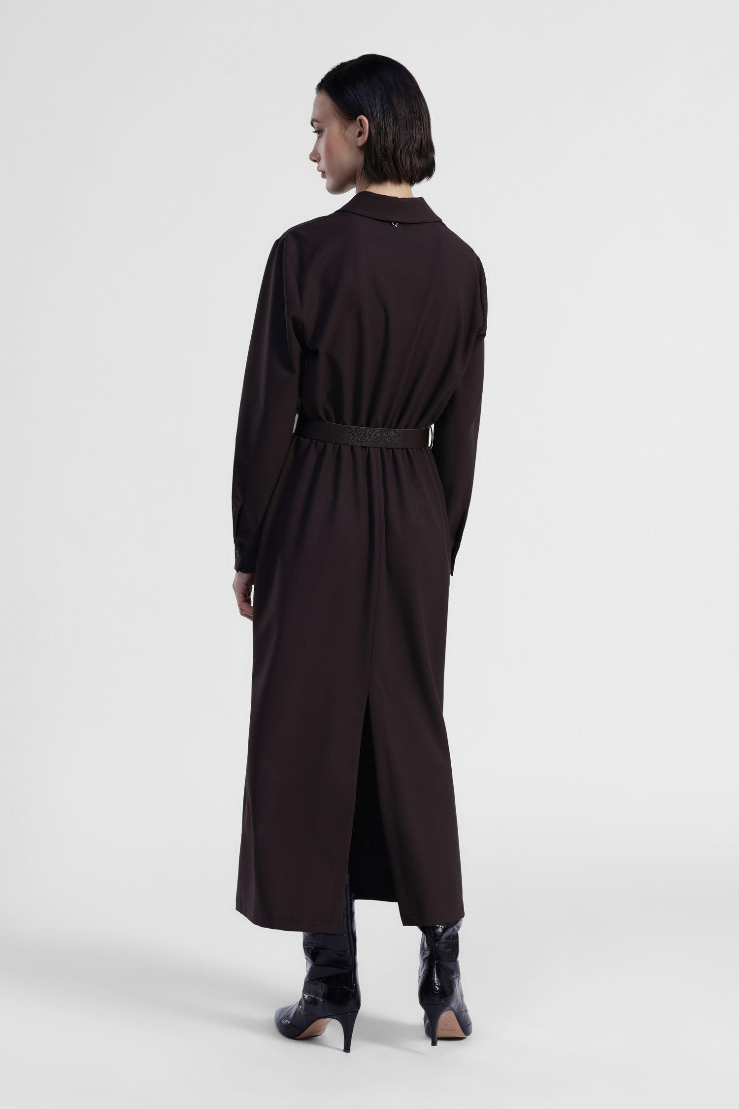 Abito lungo camicia con cintura e colletto
