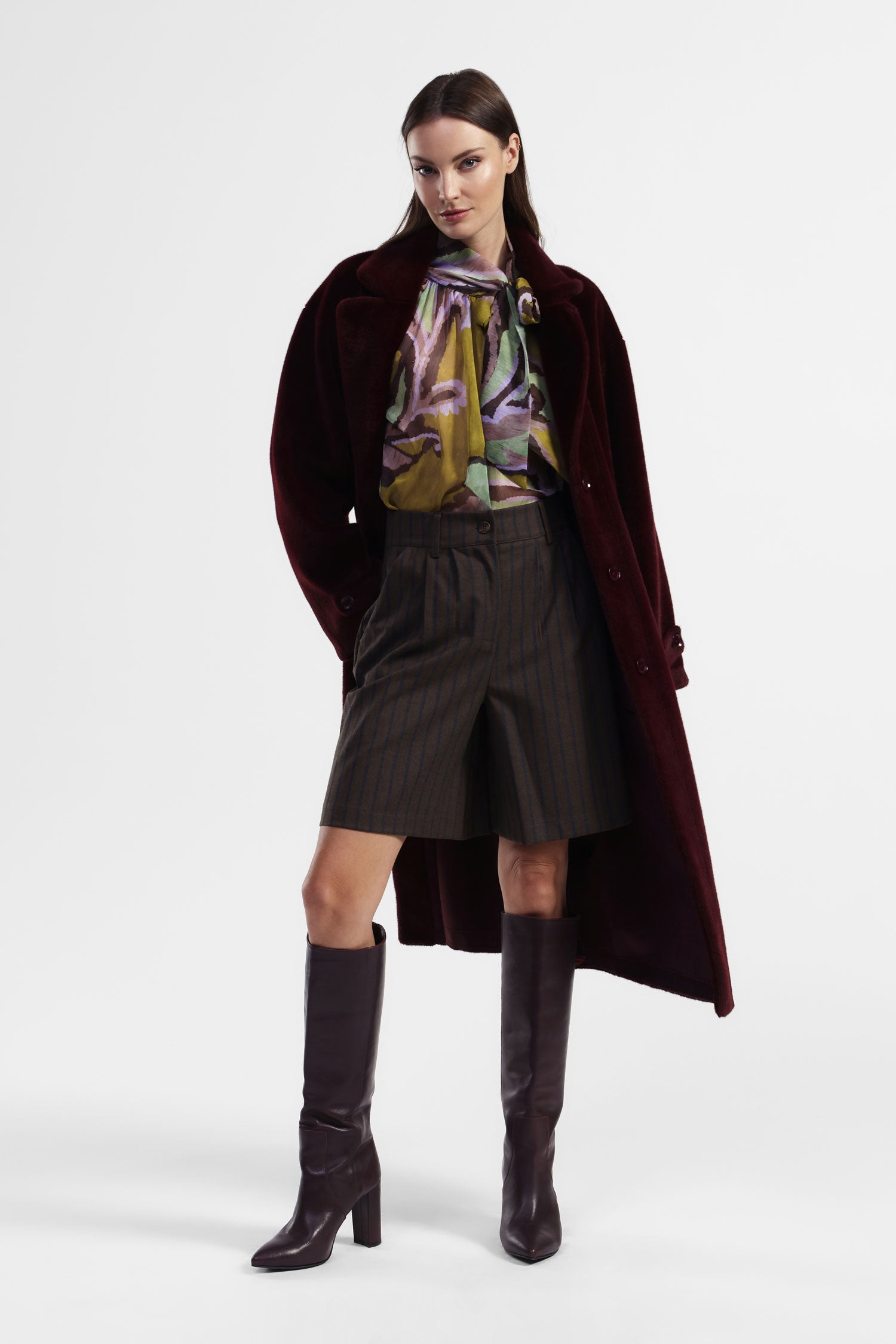 Shorts al ginocchio a righe