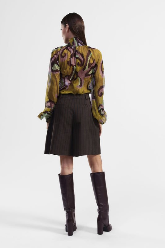 Shorts al ginocchio a righe