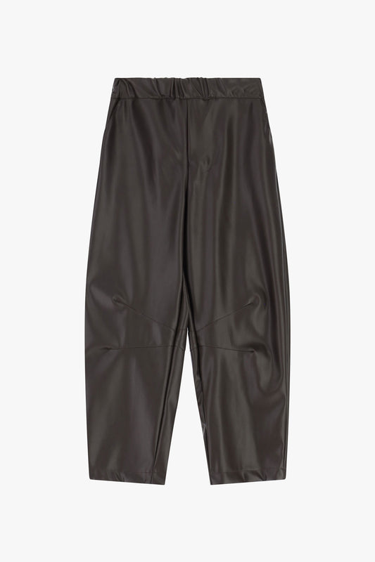 Trousers cropped fit effetto pelle con elastico