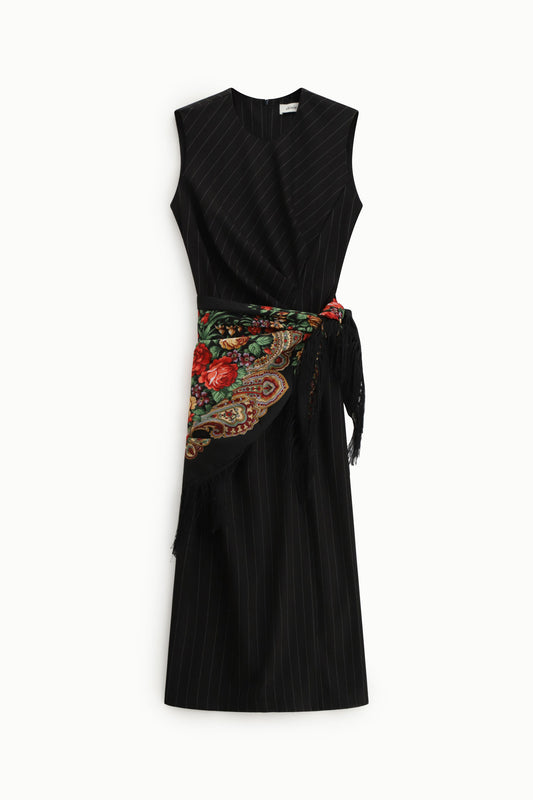 Abito midi smanicato con sciarpa stampata