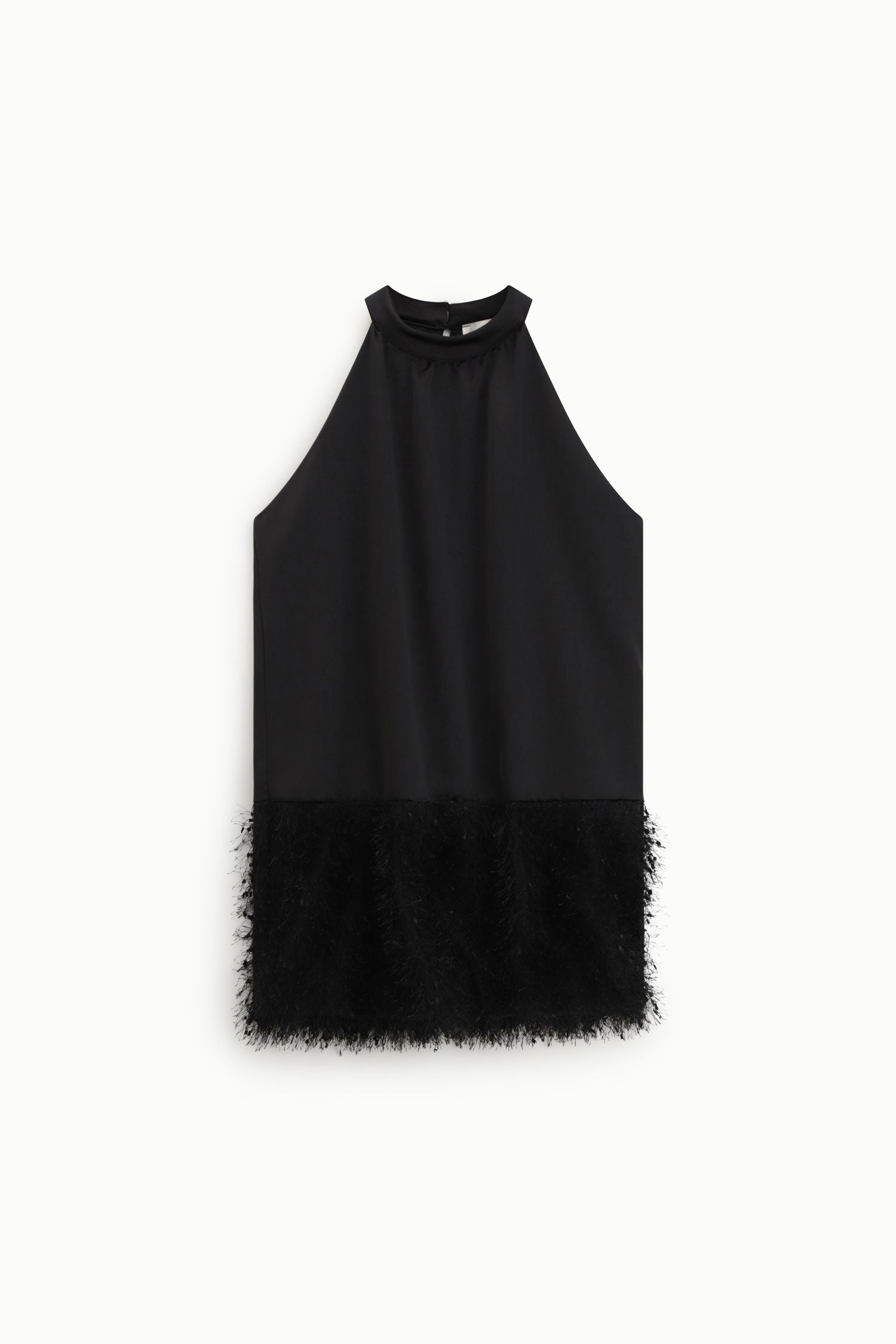 Abito corto collo alto con dettaglio piume