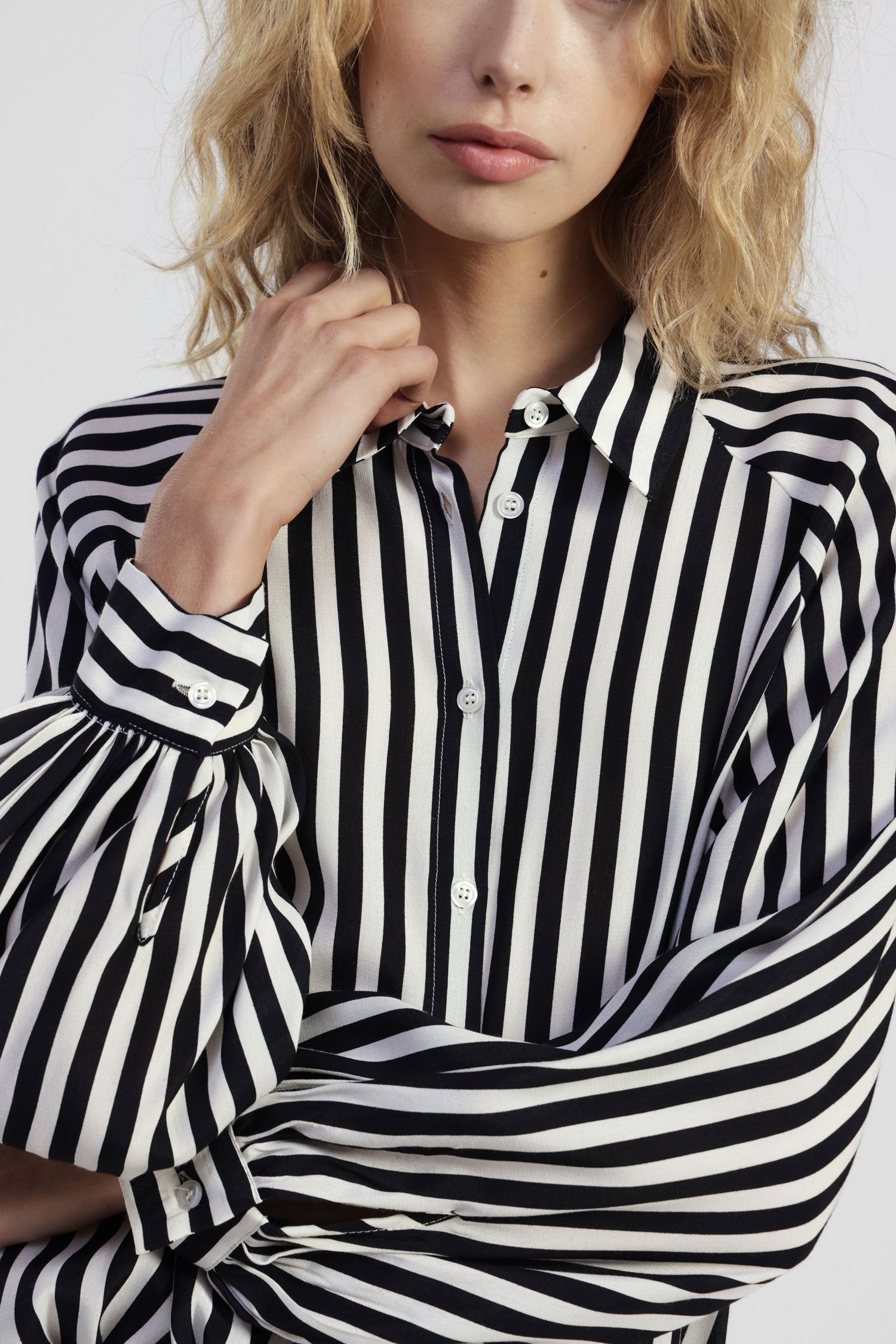 Camicia a righe collo classico maniche lunghe