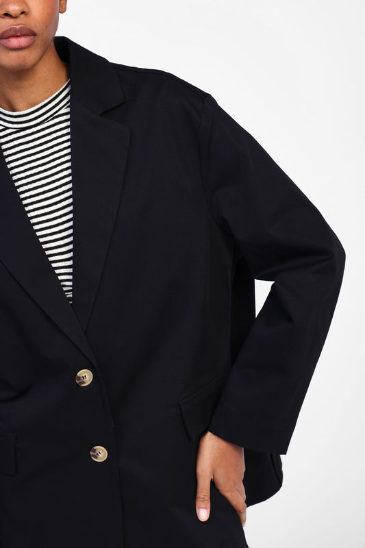 Blazer con taglio rilassato e bottoni