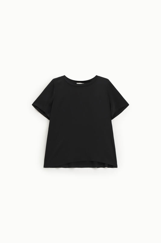 T-shirt a maniche corte taglio dritto