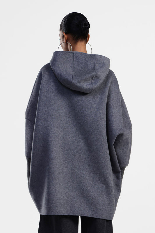 Cappotto oversize cappuccio e zip