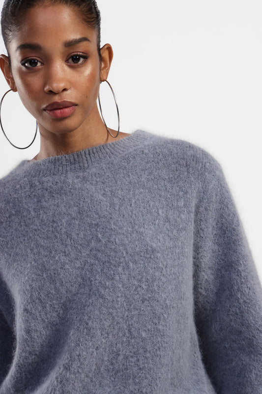 Pullover morbido a maniche lunghe