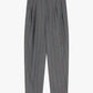 Trousers sartoriali a righe con pince e vita alta