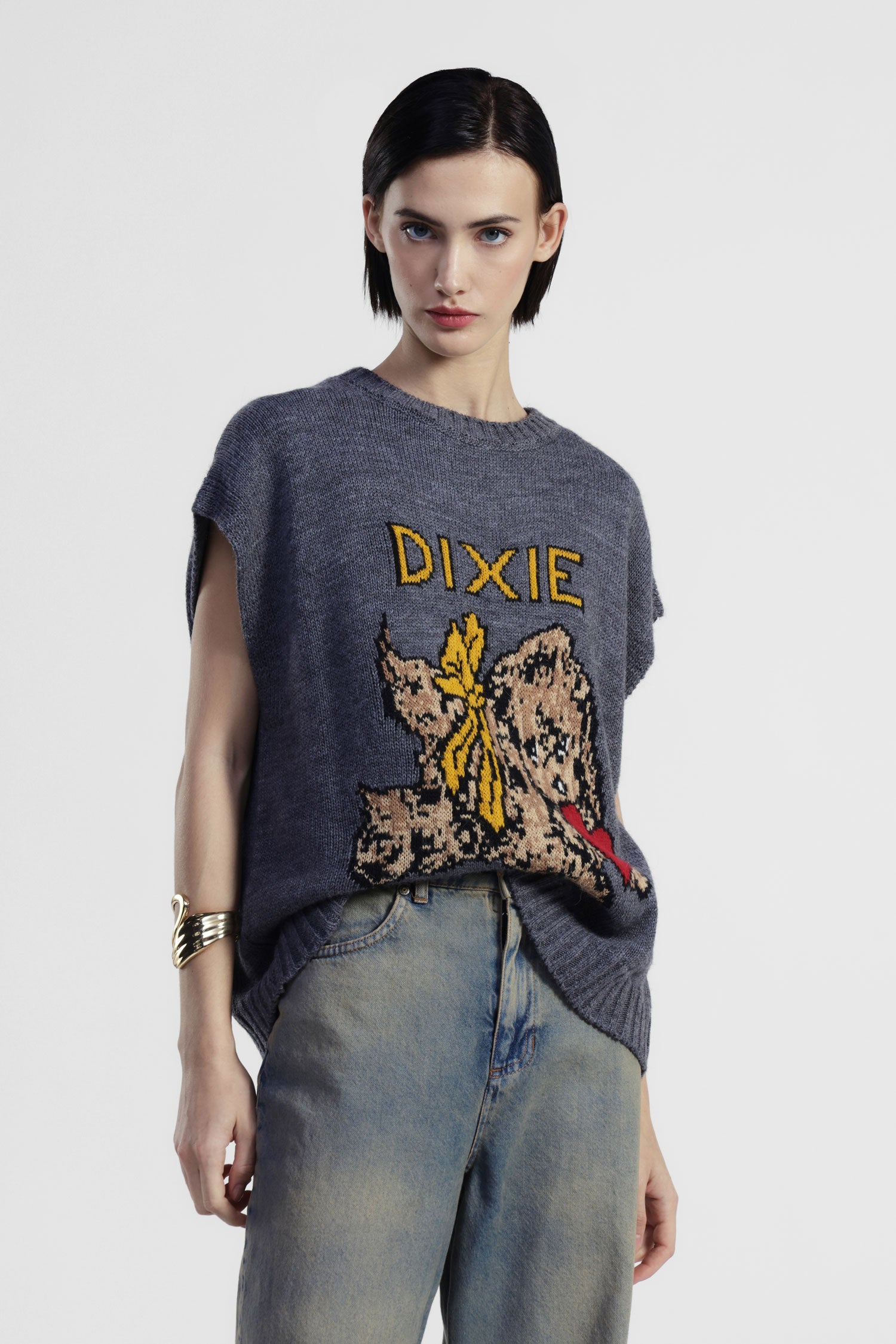 Top girocollo con doppio dettaglio catena frontale