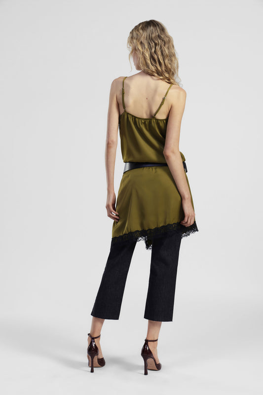 Jeans a gamba larga con vita alta