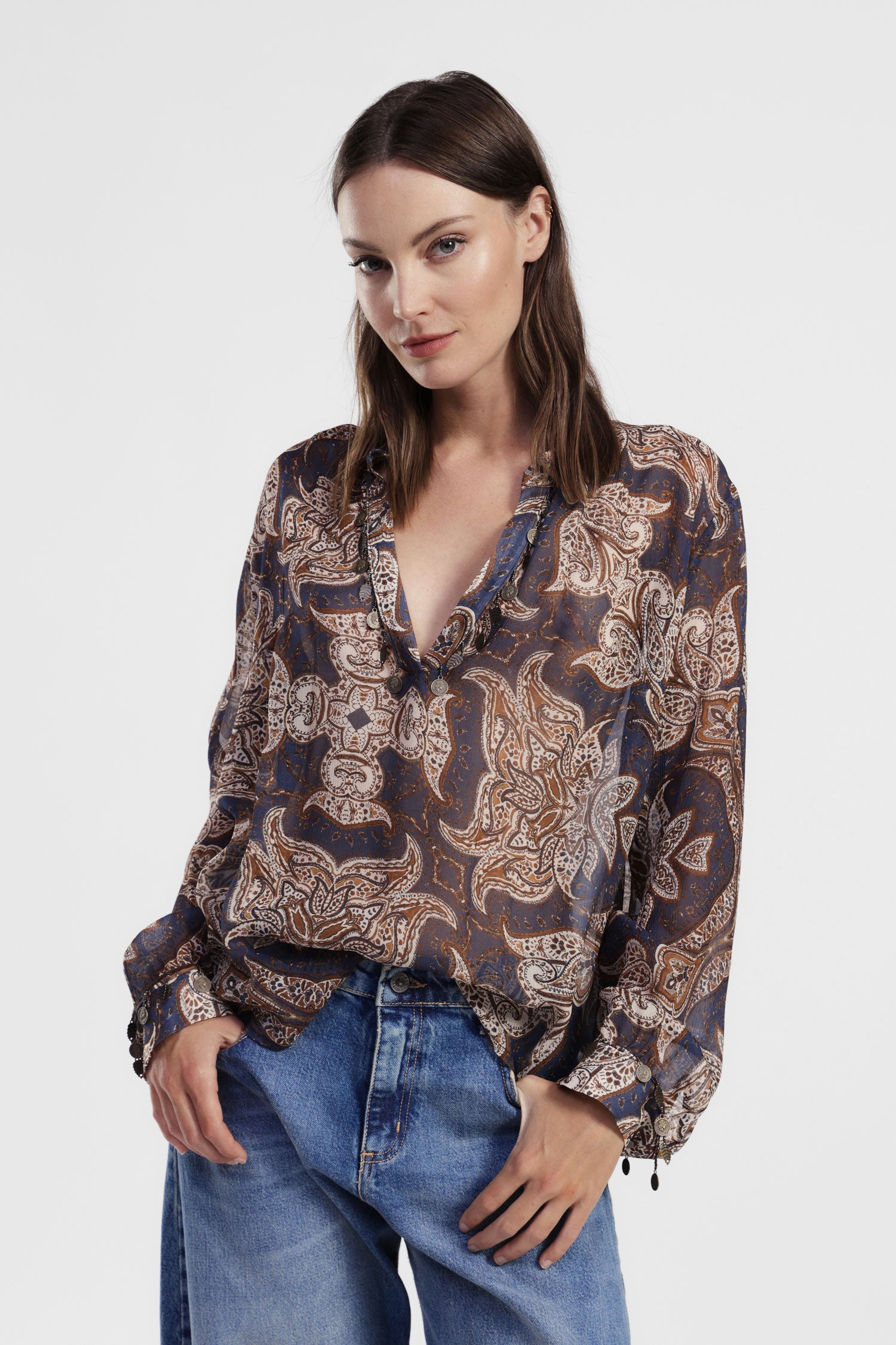 Camicia stampa paisley con maniche lunghe leggere
