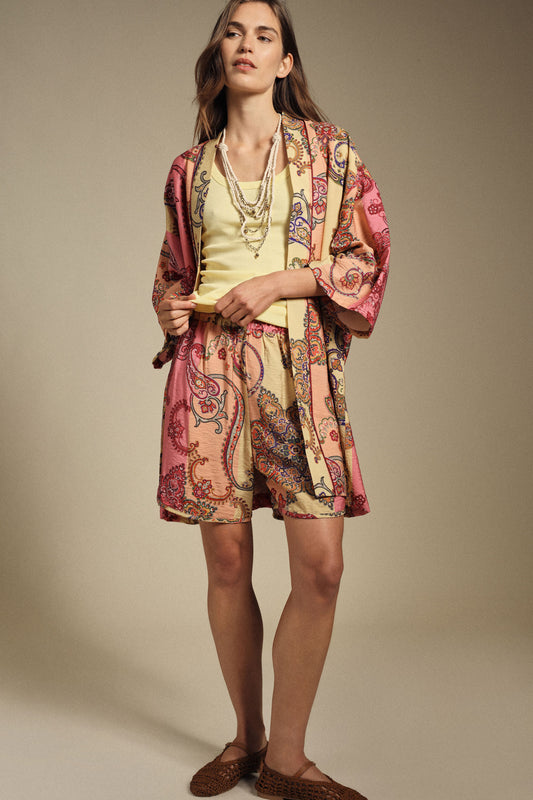Shorts regular-fit con fantasia paisley stampa vivace