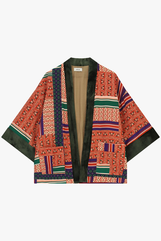 Cappotto leggero fantasia patchwork con maniche ampie
