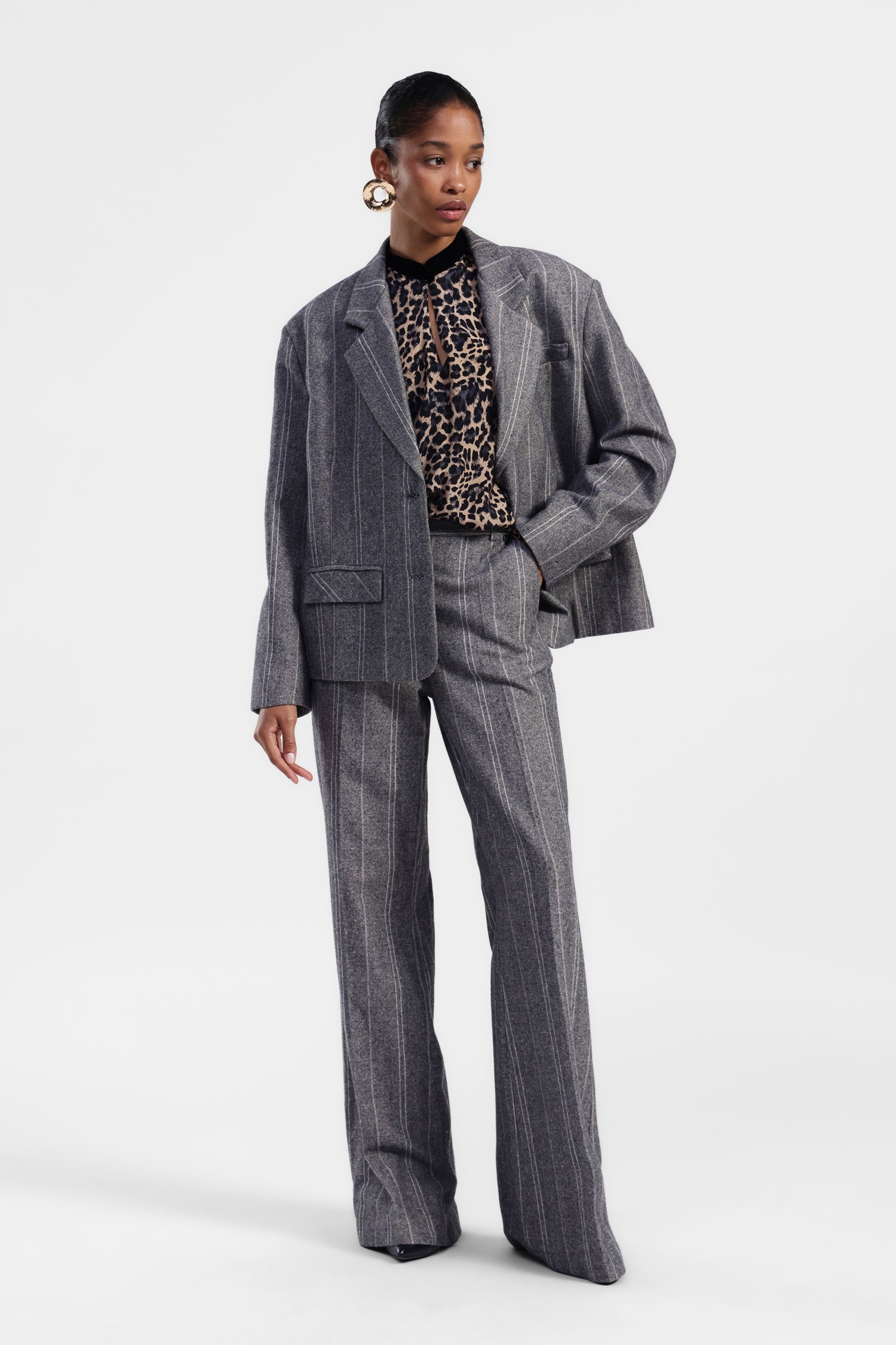 Pantaloni a righe a gamba ampia